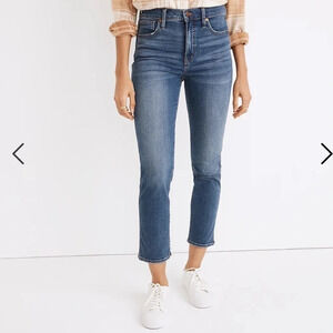 Madewell Stovepipe Jeans in Dearham Wash size 26 NC348 Holiday 2021